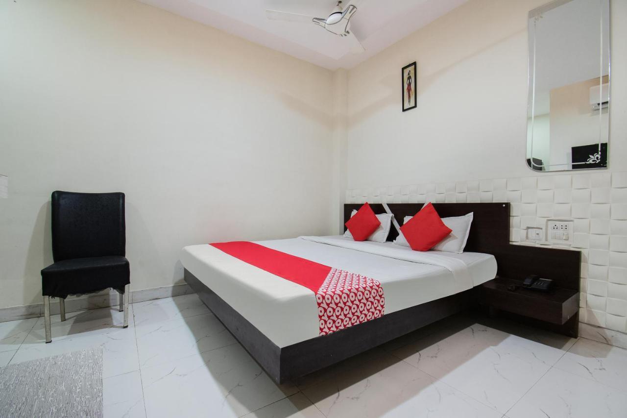 Oyo 44287 Hotel Aarav Plaza Muzaffarpur Exterior photo
